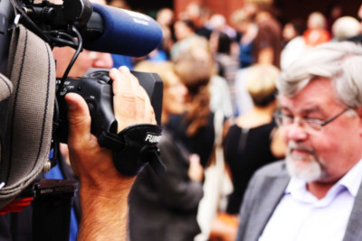 Publiek debat,journalistiek,parlementaire pers