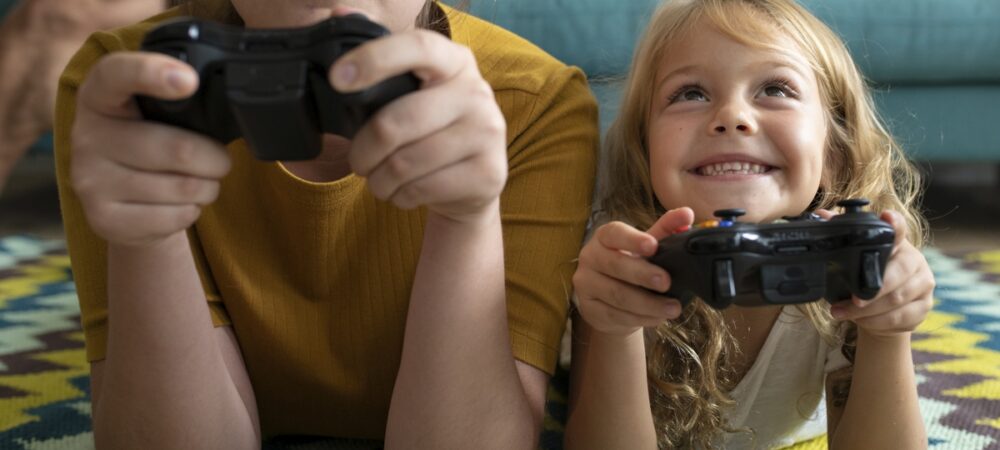 gamen maakt jongeren socialer en is leerzamer games