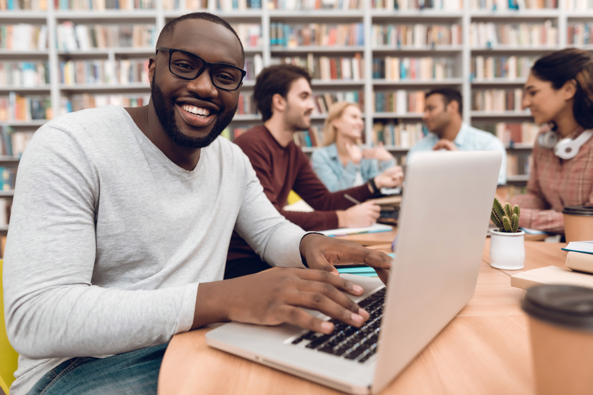 DichterBijNieuws - onderzoek nieuwswijsheid bibliotheken