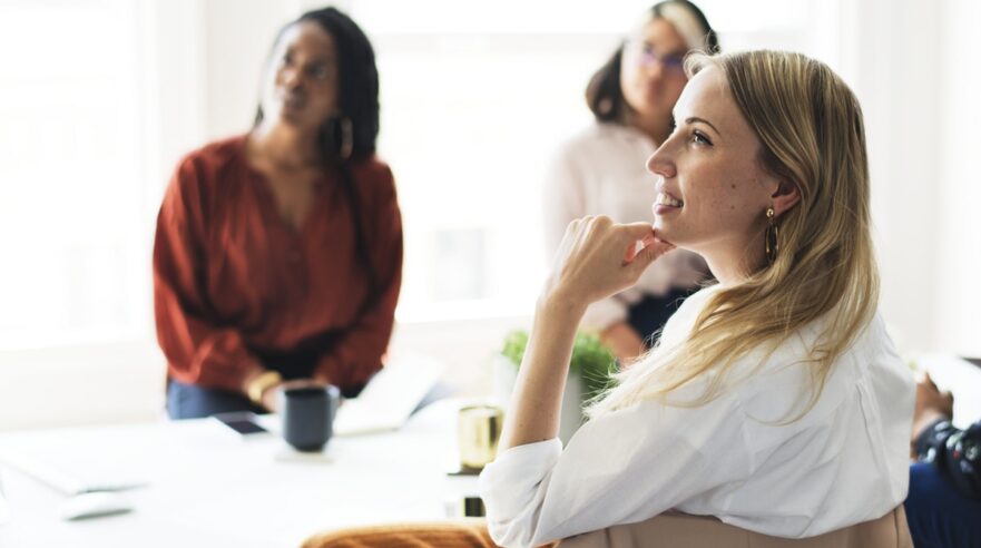 Kennissessie over de impact van AI op sociale relaties